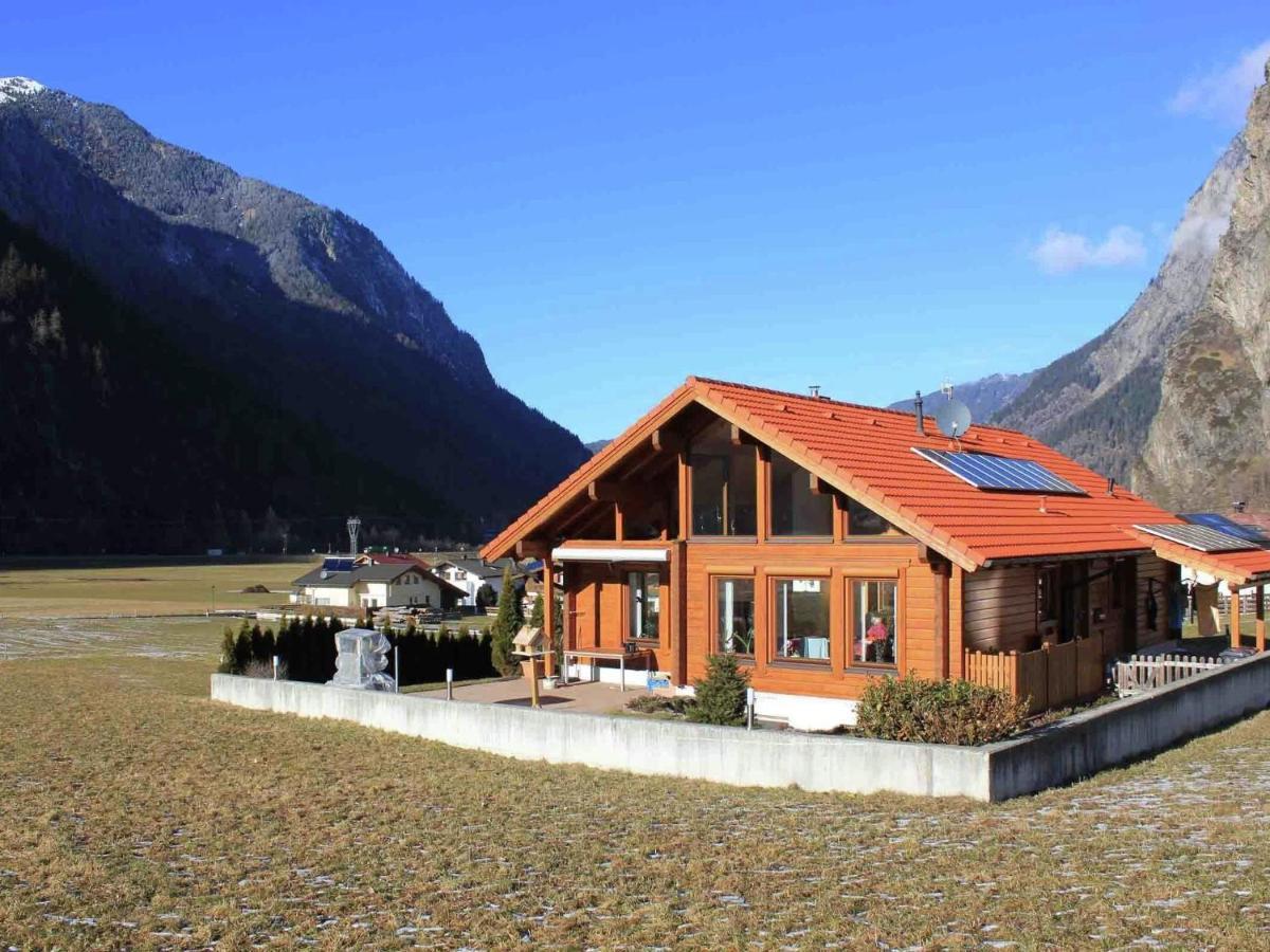 Apartment In Umhausen Near The Ski Area Eksteriør billede